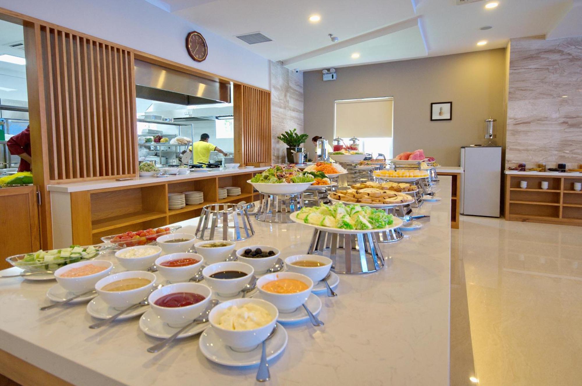 Gibson Hotel Nha Trang Exterior photo